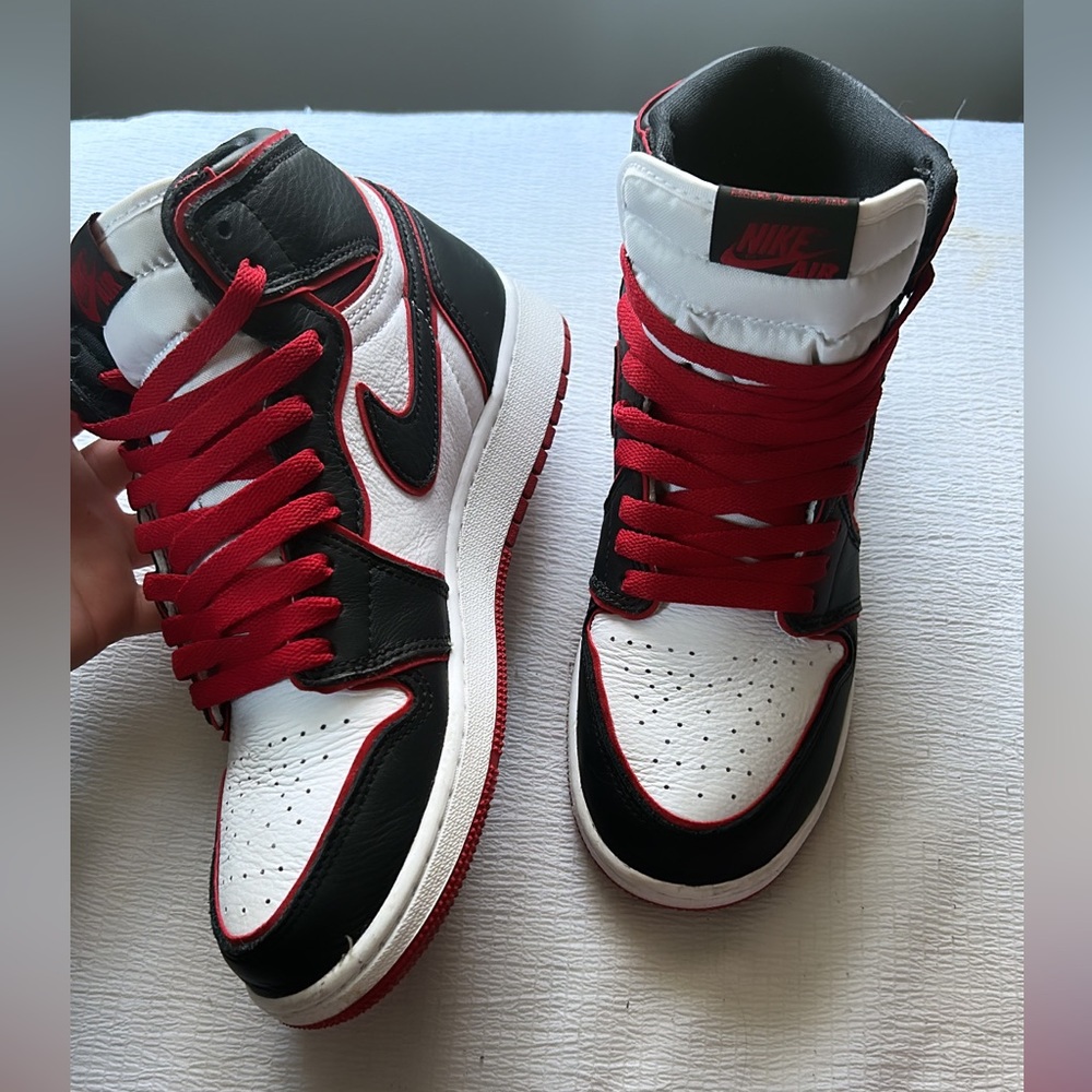 AIR JORDAN 1 RETRO HIGH OG BG ‘Bloodline’
